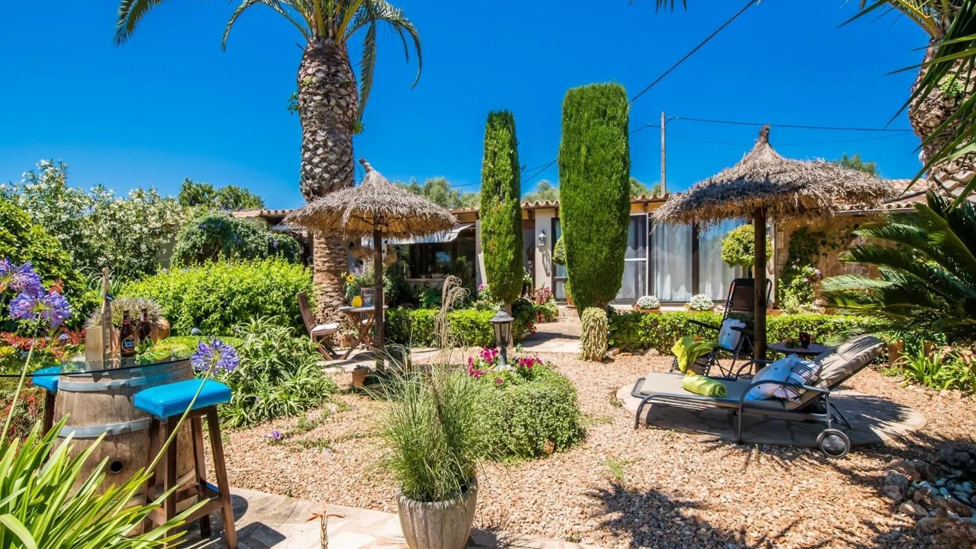 Stunning Finca In Mallorca Muro 0*,